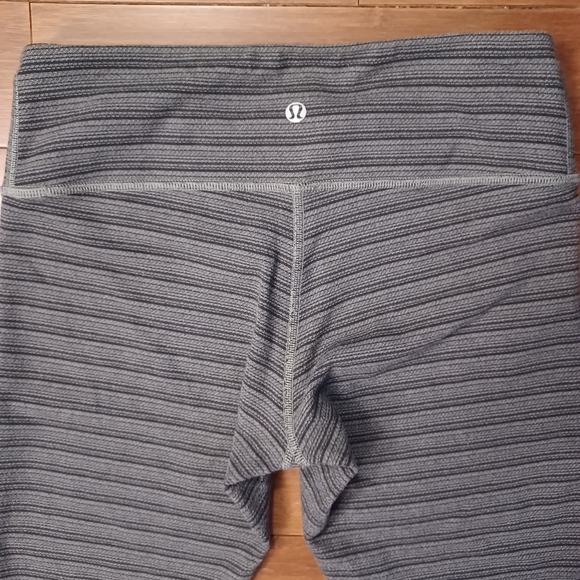 Lululemon Wunder Under crop leggings - Picture 8 of 13